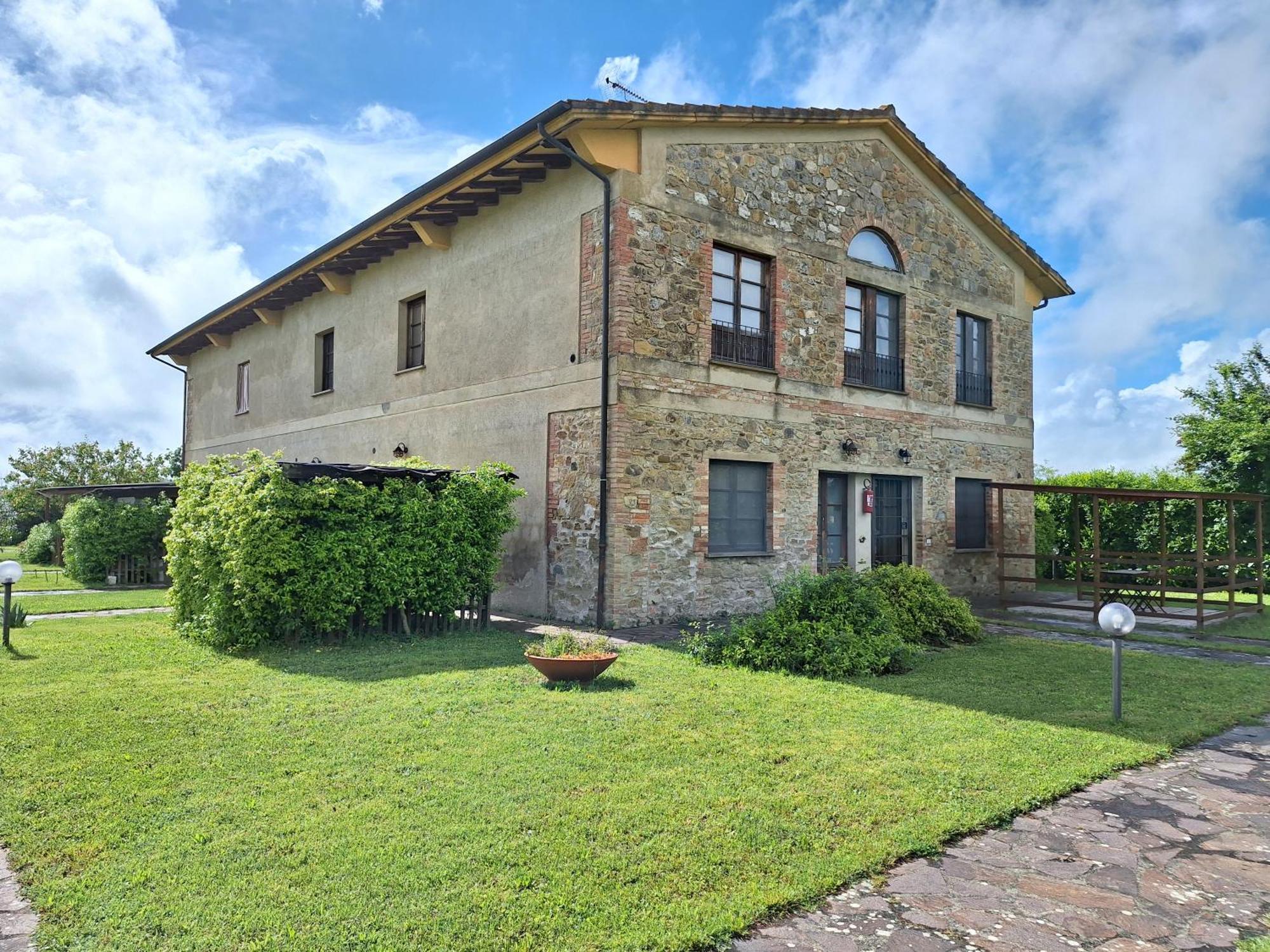 Lacollinatuscany Between San Gimignano And Volterra Exteriör bild